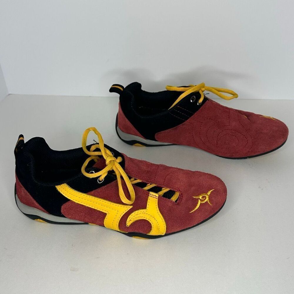 Shoes Yellow Black and Red Lace Up Shoes | Women Size 8.5/ 39
